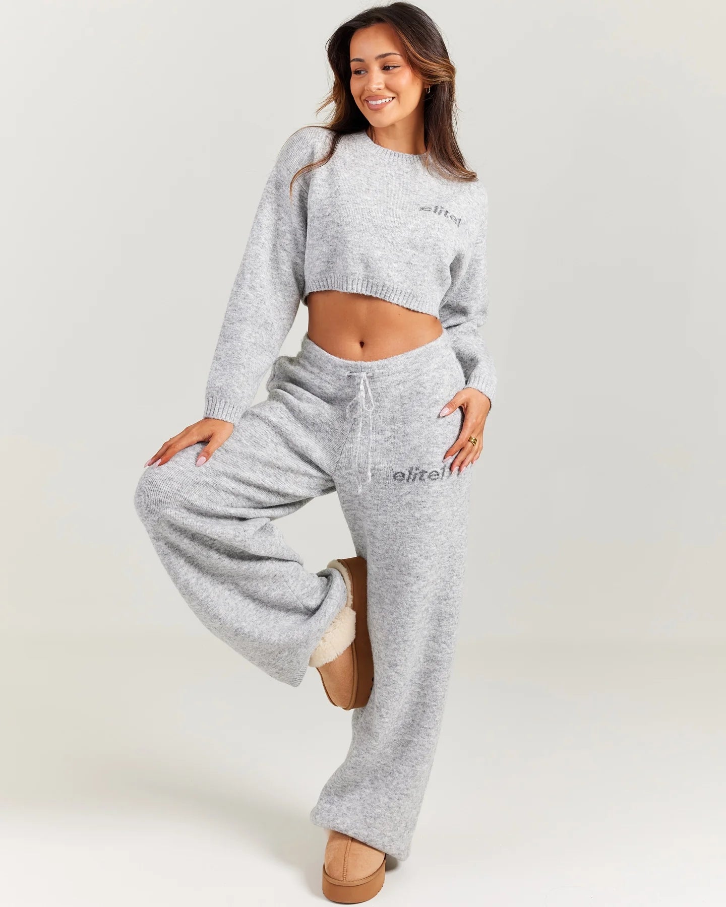 Knitted Cropped Crewneck (Buy 2 GET 1 FREE）